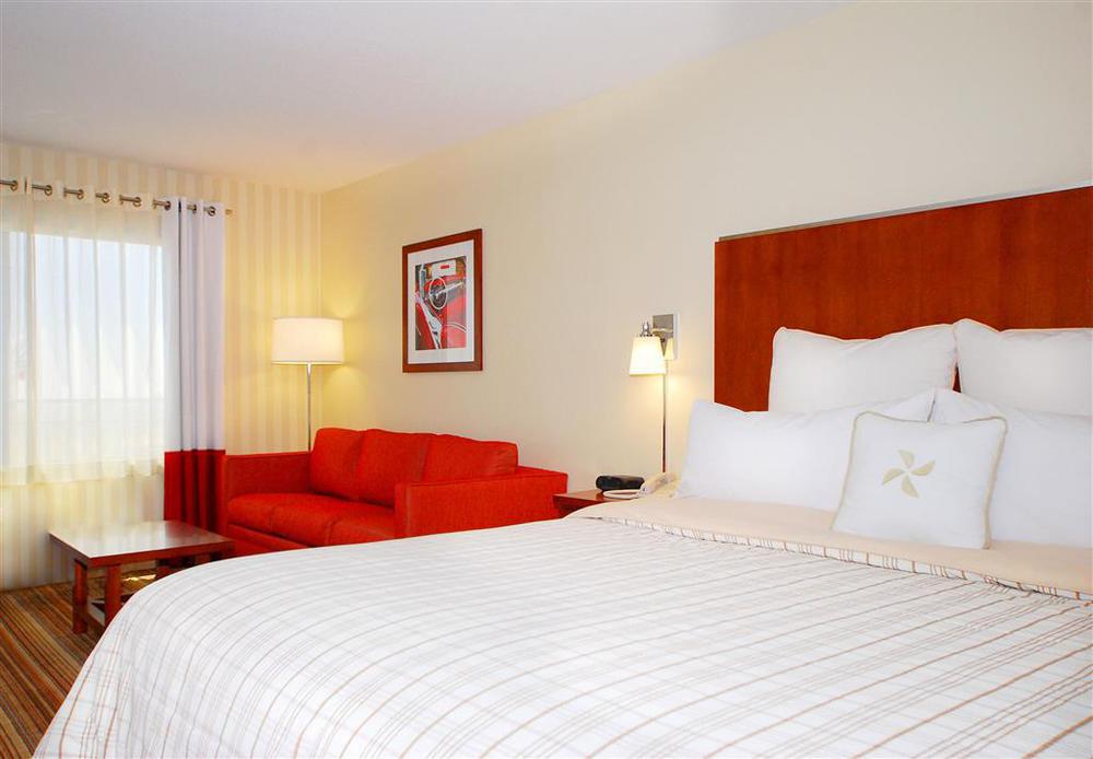 Four Points By Sheraton, Ontario-Rancho Cucamonga Room photo