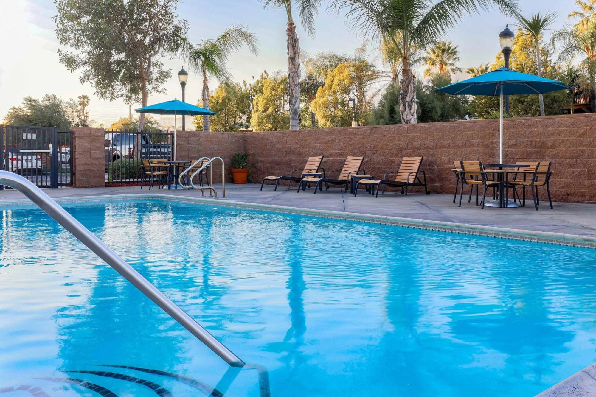 Four Points By Sheraton, Ontario-Rancho Cucamonga Exterior photo